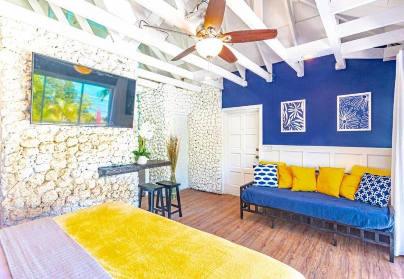 Pool Cottage at Viking Hill - Love Beach Nassau Buitenkant foto